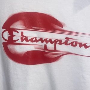 White champion T-shirt logo in red color size 2 extra large big and tall